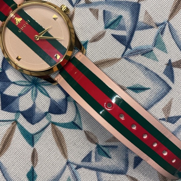 New authentic Gucci G timeless watch - Picture 10 of 14